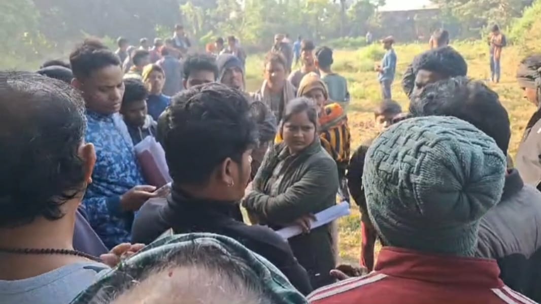 Dhanbad: पढ़िए -पुलिस के हाथों मजबूर हुई एक मां ने क्यों उठा लिया यह कदम