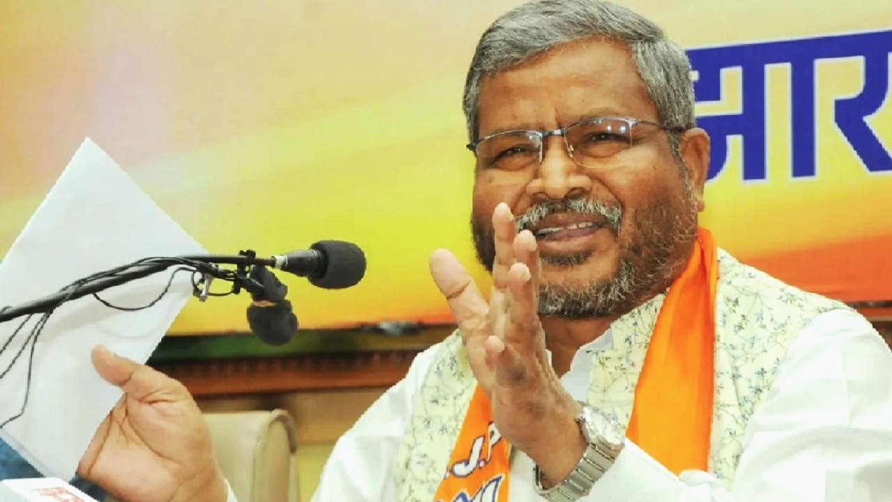 बाबूलाल मरांडी ने हेमंत सरकार पर साधा निशाना, कहा- संवैधानिक संस्थाओं में पद खाली, आम जनता को नहीं मिल रहा न्याय, राज्य सरकार चिंतामुक्त