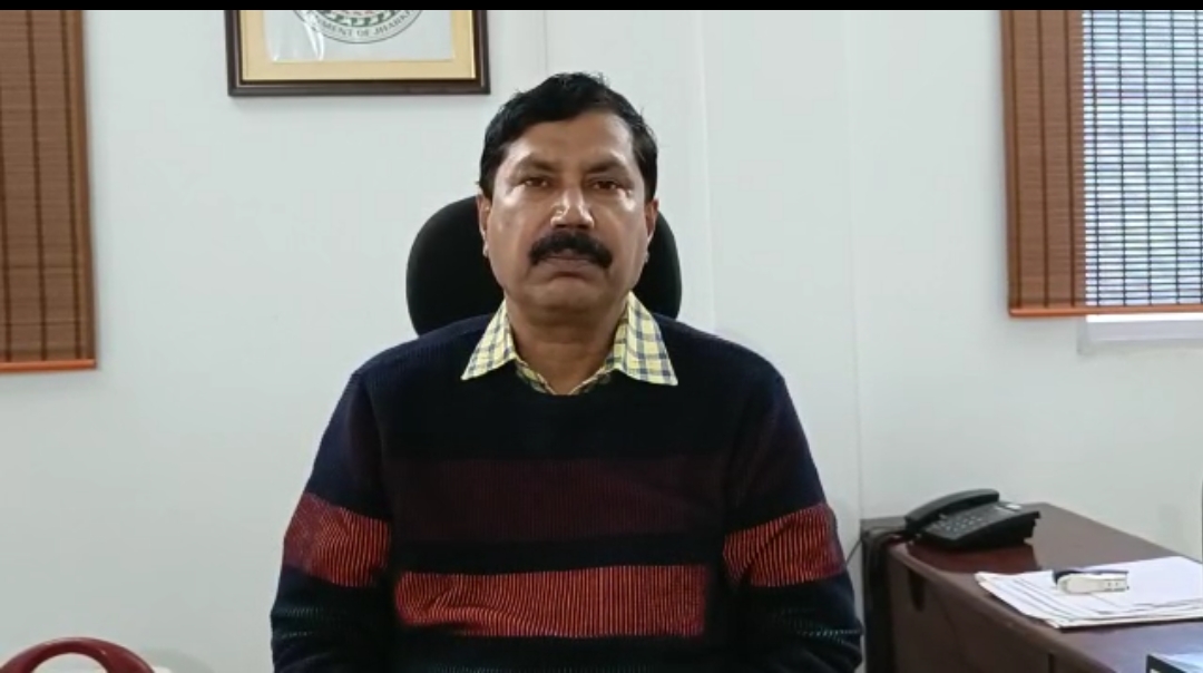 प्रमंडल कार्यालय में एकाएक पहुंचे डीडीसी, कार्यपालक अभियंता सहित कई कर्मी थे नदारद