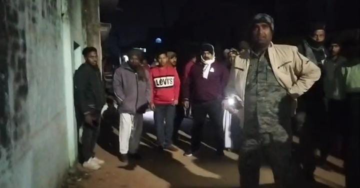 Breaking: देवघर के मधुपुर में हुआ सीरियल ब्लास्ट, जांच में जुटी पुलिस, लोग सहमे