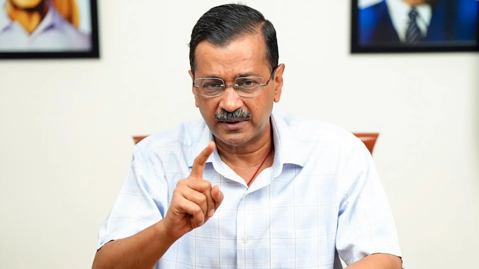 दिल्ली चुनाव: एंटी इंकम्बैंसी के डर से टेंशन में अरविंद केजरीवाल ताबड़तोड़ ले रहे फैसले  