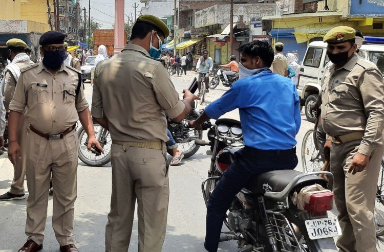 यूपी के बांदा में मिला 28 किलो विस्फोटक, चुनाव से पहले बड़ी साजिश की आशंका