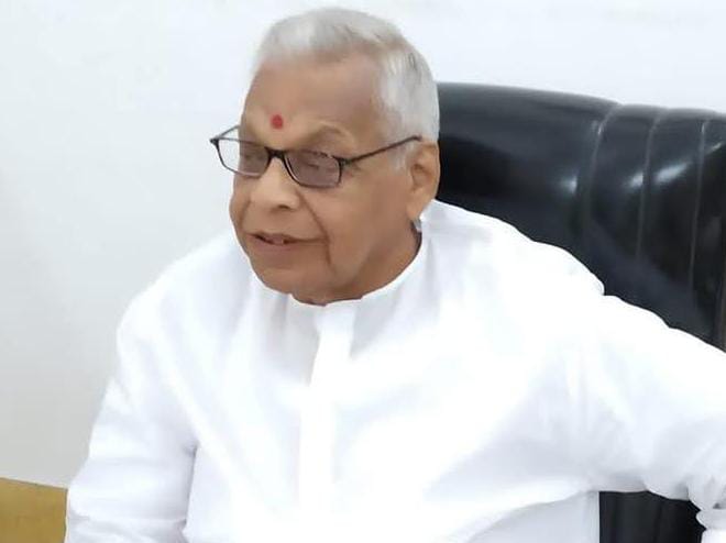 देवघर:अविभाजित बिहार के पूर्व मंत्री कृष्णानंद झा का निधन, सीएम ने जताया शोक, पढ़ें कैसे तय किया वार्ड पार्षद से मंत्री तक का सफर