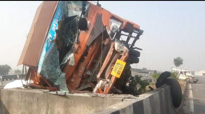 गिरिडीह में दिखा रफ्तार का कहर, दो अलग-अलग सड़क हादसों में एक की हुई दर्दनाक मौत, तीन गंभीर रुप से घायल