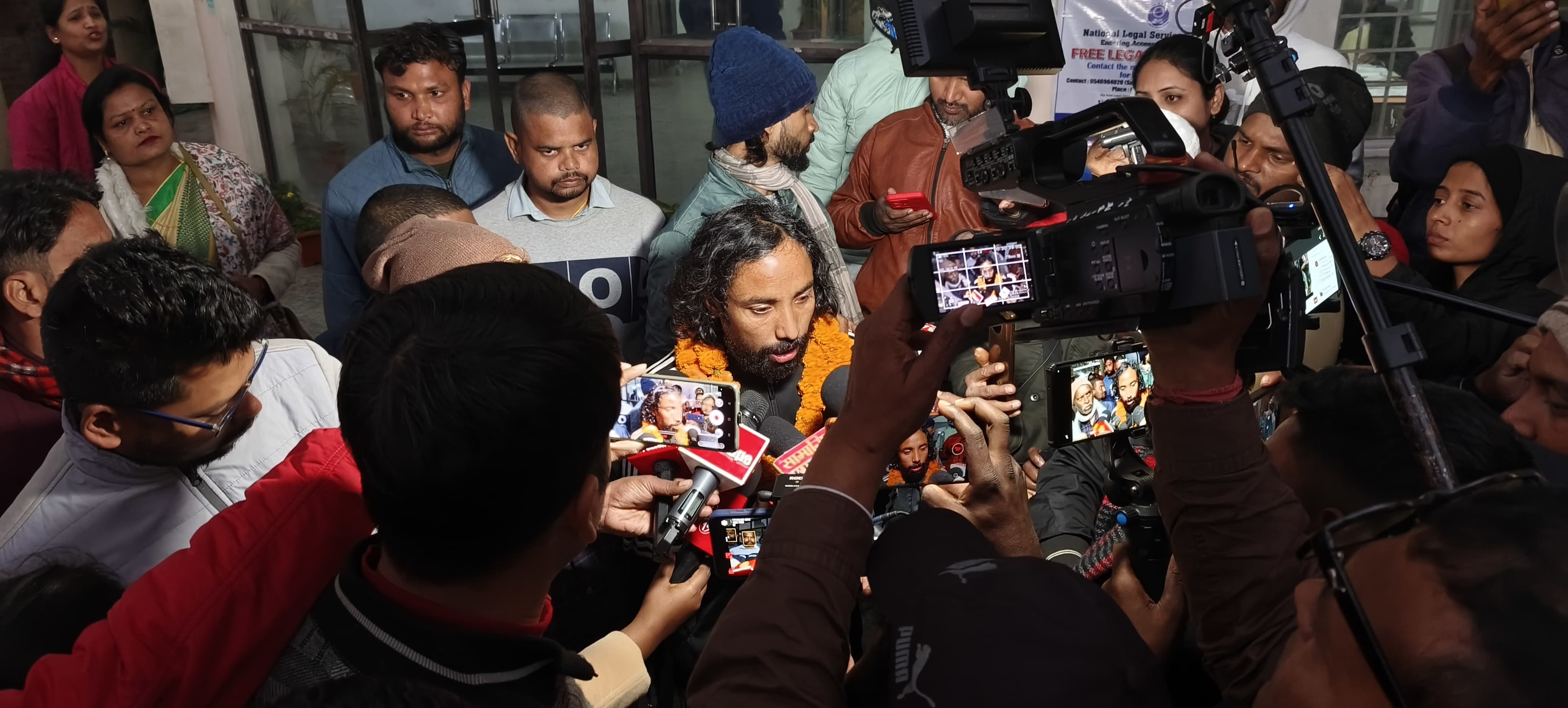 JSSC-CGL: जेल भेजने की चर्चा के बीच आखिर क्यों नरम पड़ गई पुलिस! देवेन्द्र महतो को कर दिया रिहा