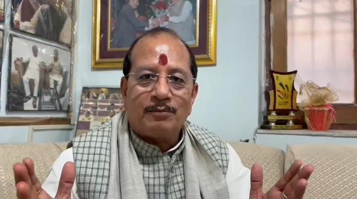 अटल जी को सच्ची श्रद्धांजलि और बिहार में बीजेपी की सरकार के बयान पर विजय सिन्हा का यूटर्न, पढ़ें सफाई में क्या कहा