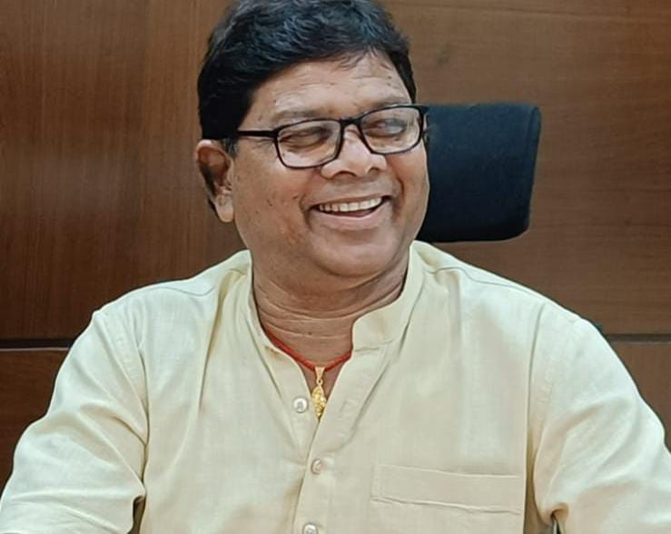 Jharkhand Politisc:साढ़े 6 साल बाद दुमका को मिला झामुमो जिलाध्यक्ष, शिव कुमार बास्की ने संभाला पदभार