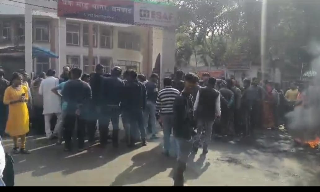 Dhanbad Murder kand: मामूली विवाद पर बात बढ़ी और हो गई हत्या,पढ़िए पुलिस को क्या हाथ लगे है साक्ष्य