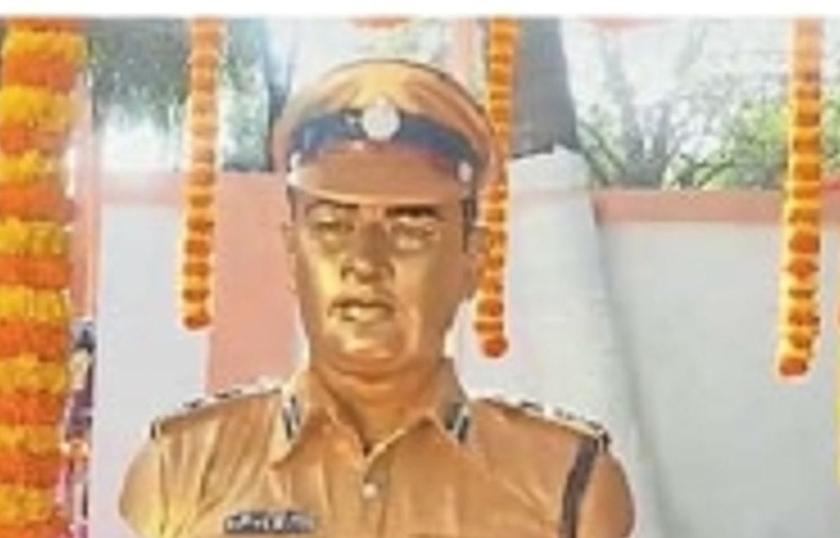 शहीद एसपी रणधीर वर्मा की पुण्यतिथि: आज ही के दिन 1991 में एकीकृत बिहार के कोयलांचल ने देखा था एके 47 हथियार