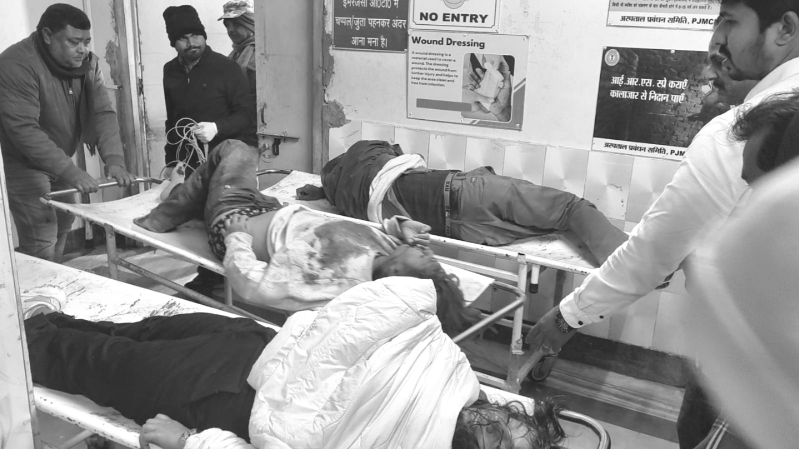 Big Breaking: दुमका में ऑटो और ट्रक की जोरदार टक्कर, चार की मौत, कई घायल