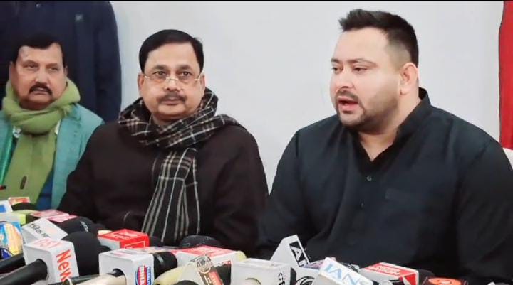 Bihar Politisc:तेजस्वी यादव ने सीएम नीतीश कुमार को बताया रिटायर्ड, कहा-बोलने के लायक भी नहीं रहें सीएम, प्रेस रिलीज के जरिए दे रहें बयान