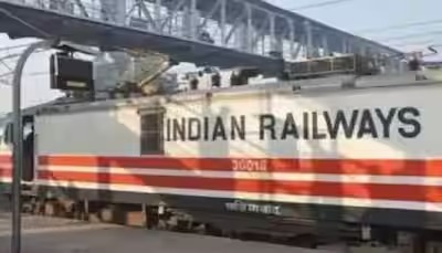 Railway News: धनबाद रेल डिवीजन के सांसदों को रेलवे ने इस ट्रेन को छीन कर दे दी बड़ी चुनौती 