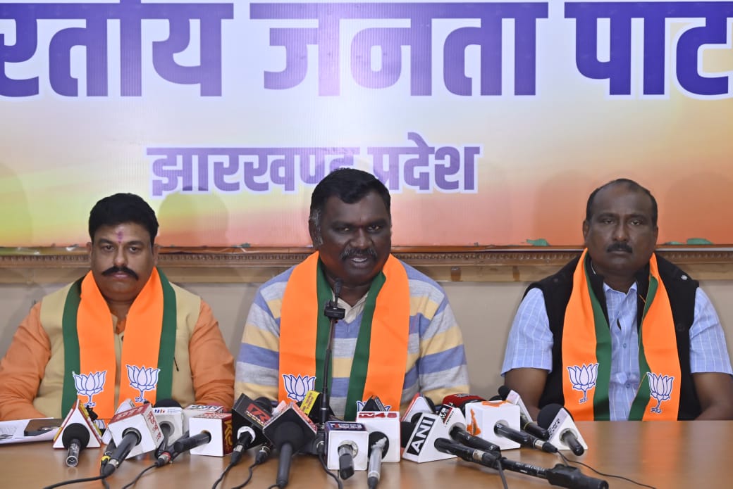 भाजपा करेगी संविधान गौरव अभियान शुरू, जनता से जुड़ने की होगी कोशिश