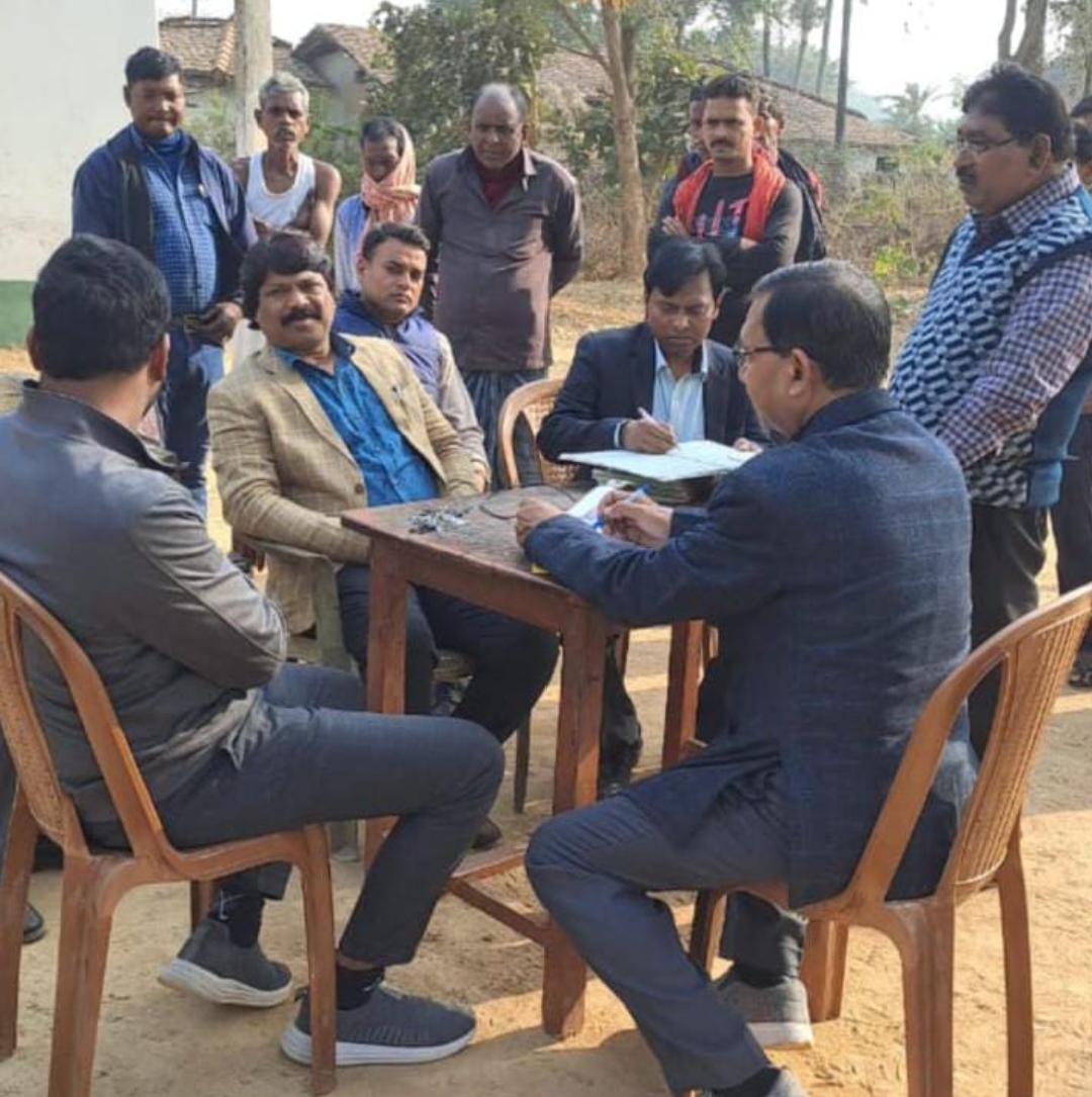 दुमका: साइकिल वितरण में छात्रों से की जा रही थी अवैध वसूली, उत्क्रमित मध्य विद्यालय आलूबाड़ा के प्रभारी प्रधानाध्यापक के खिलाफ प्राथमिकी दर्ज 