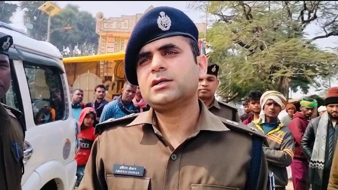 नवादा में दिनदहाड़े पशु व्यापारी से 19 लाख की लूट, अपराधियों ने फायरिंग कर व्यापारी को किया घायल, जांच में जुटी पुलिस 