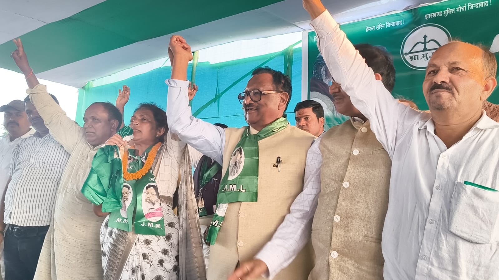 झारखंड दिवस की तैयारी जोरों पर, मंच पर मौजूद रहेंगे कई नए चेहरे, लोगों की निगाहें डॉ लुईस मरांडी पर