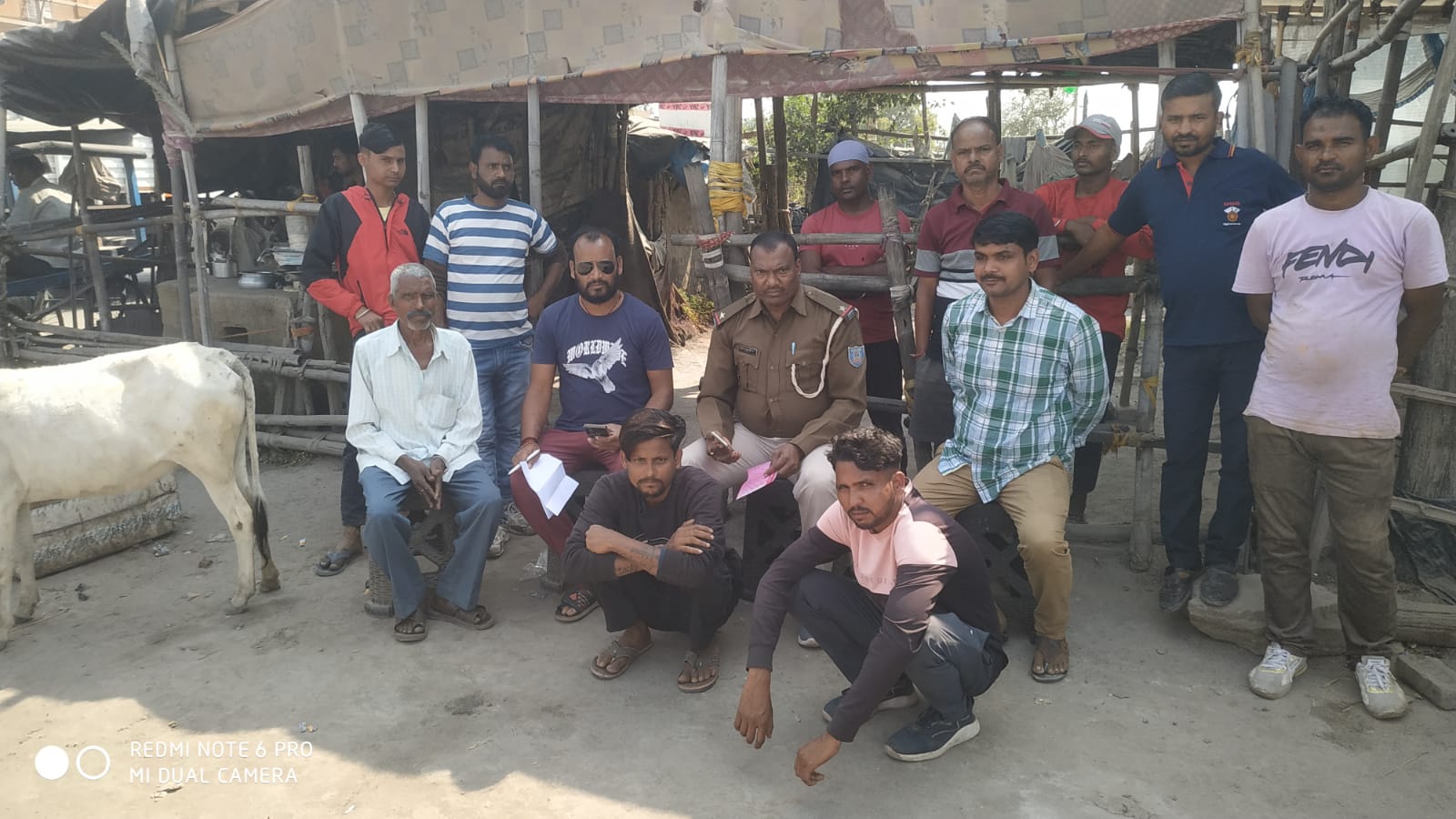 बोकारो: सड़क से जाम हटाने को लेकर दो पक्षों में झड़प, माहौल बिगड़ता देख पुलिस ने संभाला मोर्चा, जानिए पूरा मामला 