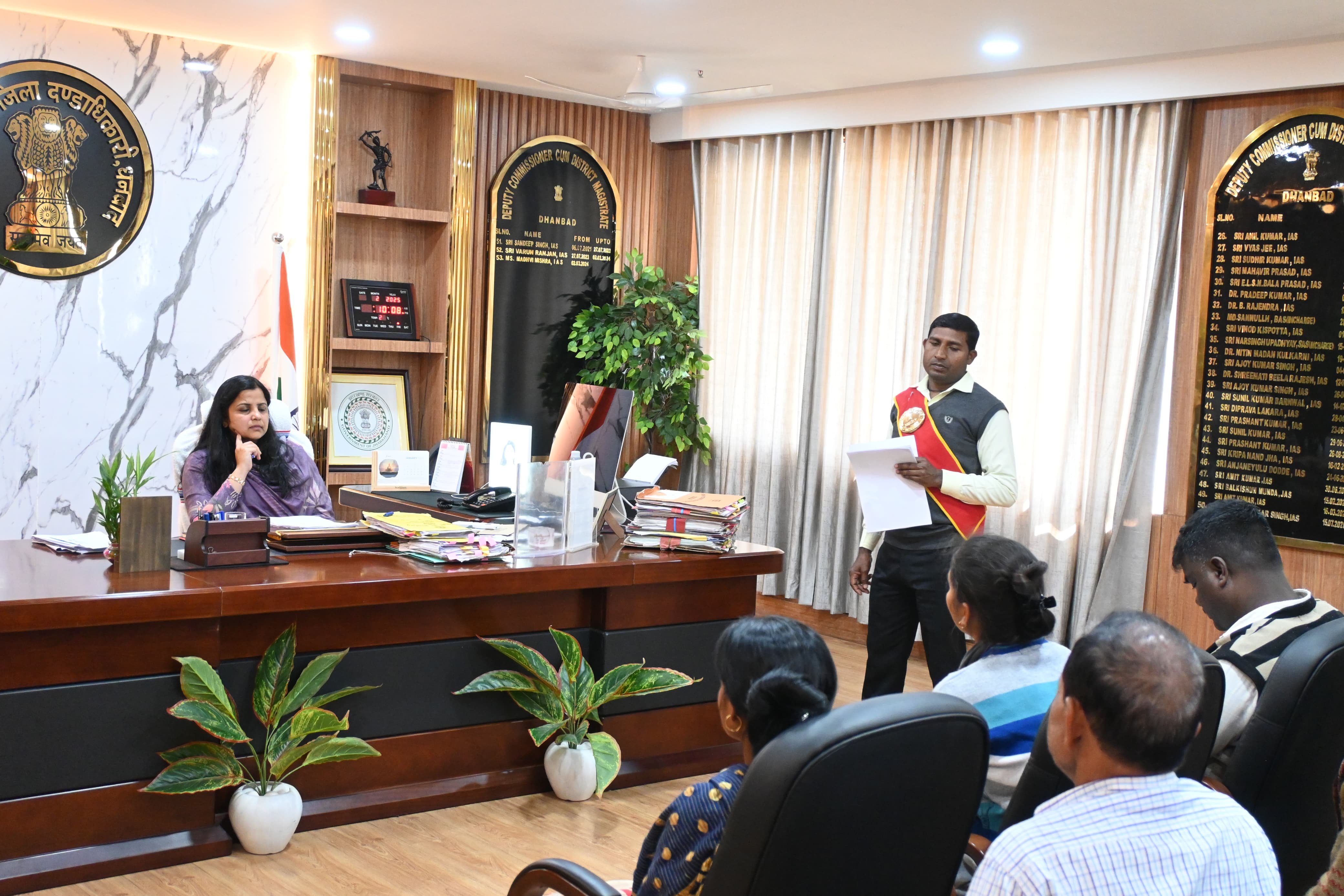 हुजूर! सीओ साहब के आर्डर के बाद भी नहीं कटती रसीद, पढ़िए कहां और किसने की यह शिकायत