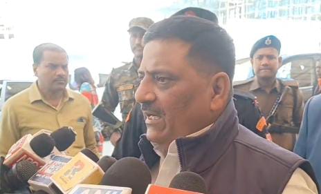 दिल्ली तो झांकी है, बिहार अभी बाकी है...पीएम के बयान पर गरमाई बिहार की राजनीति, तेजस्वी ने कसा तंज, तो संजय झा ने  कह दी ये बात