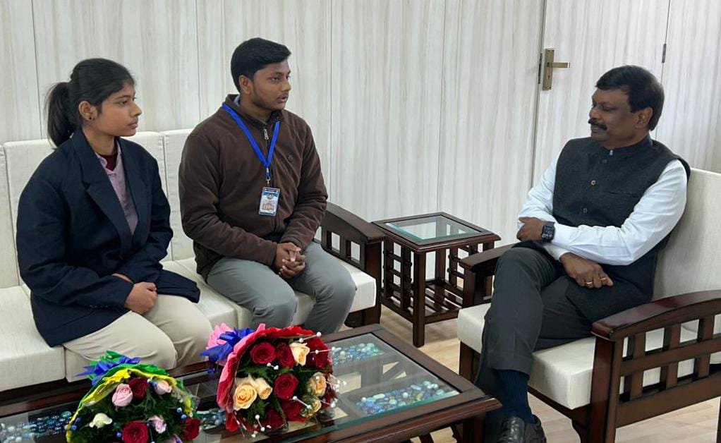 Bihar News:पीएम नरेंद्र मोदी के परीक्षा पर चर्चा के आठवें एडिशन में बिहार के दो छात्र भी हुए शामिल, पीएम से पूछे सवाल