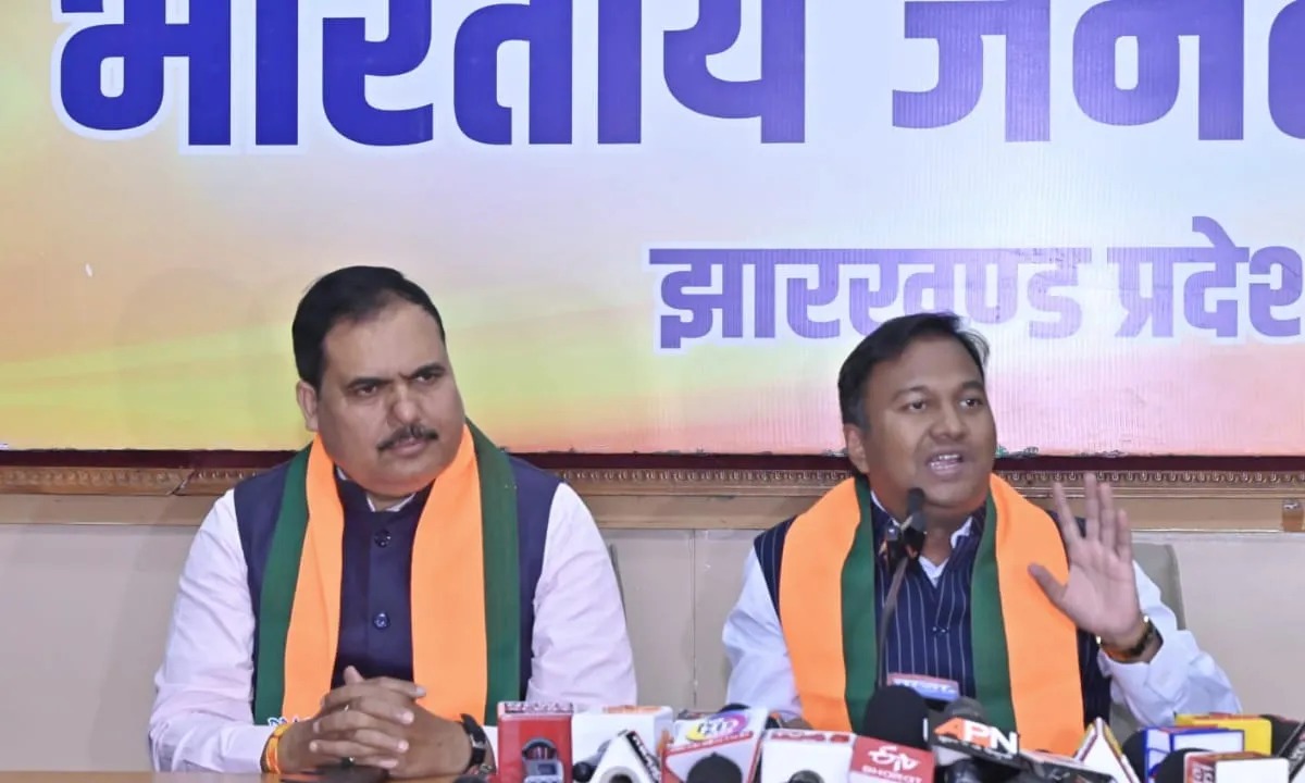 भाजपा ने सीयूजे छात्र आंदोलन पर सरकार को घेरा, कहा- छात्रों पर केस दर्ज कर भय उत्पन्न करने का प्रयास कर रही हेमंत सरकार