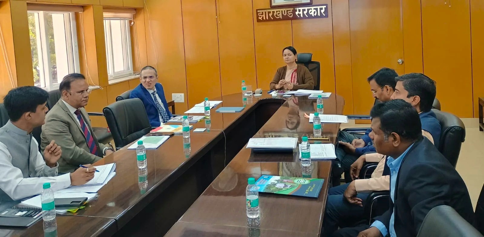 झारखंड को करोड़ों के निवेश प्रस्ताव मिलने से 17 हजार से ज्यादा लोगों को मिलेगा रोजगार, मुख्य सचिव ने उद्यमियों को बेहतर माहौल देने का दिया निर्देश