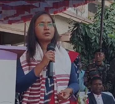 गुमला में कृषि मंत्री ने किसानों से किया सीधा संवाद, कहा- आर्थिक स्थिति को बेहतर करने के लिए जैविक खेती पर ध्यान देने की जरूरत