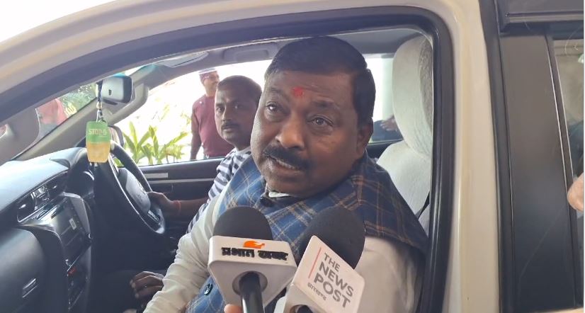 झारखंड विधानसभा: मंईयां योजना के बाद सदन में इस विधायक ने उठाया भईया योजना की मांग, कहा-बेटे को कम से कम 2000 तो दीजिए सरकार