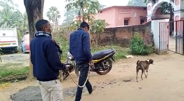 शराब के नशे में युवक ने पुलिस वालों के साथ की कुछ ऐसी हरकत..! जानिए उसके बाद क्या हुआ