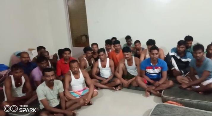 माली में फंसे मजदूरों के पास खाने को पैसे नहीं,वीडियो बनाकर किया अपील,जाने आखिर क्या है पूरा मामला 