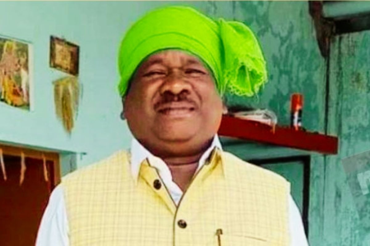 झारखंड के सरकारी स्कूलों में टीचर -छात्रों का यह सरकारी आंकड़ा पढ़िए -कैसे आपको भी चौंका देगा !!