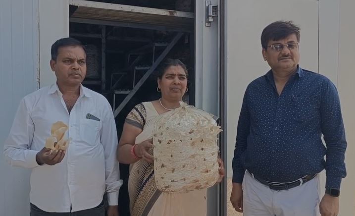 अपने साथ-साथ सैकड़ों महिलाओं को बनाया आत्मनिर्भर, जानिए कौन है ‘मशरूम लेडी,’ जिनके संघर्ष को पीएम ने बताया प्रेरणात्मक