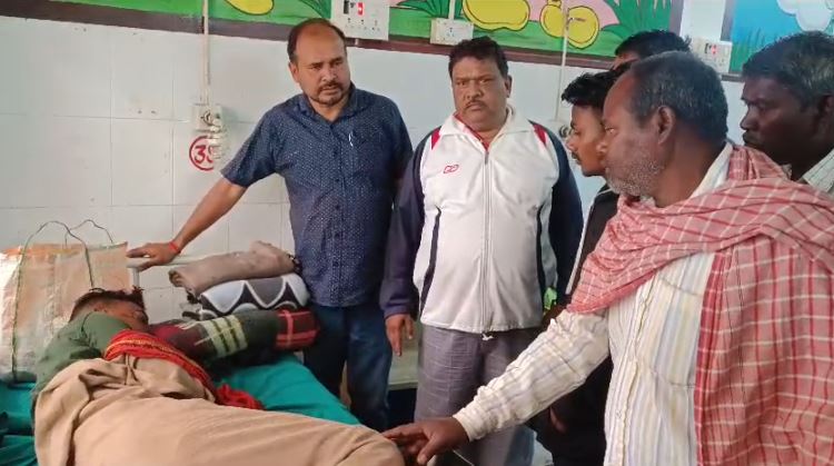 दुमका में दिखा रफ्तार का कहर, दो अलग-अलग सड़क दुर्घटना में 3 की मौत, 1 घायल