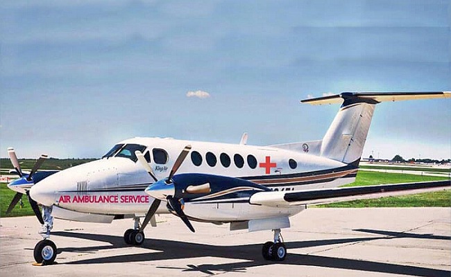 असहाय मरीजों के लिए वरदान साबित हो रही है सीएम की एयर एम्बुलेंस सेवा, राज्य में अब तक 94 लोगों को मिल चुका है लाभ
