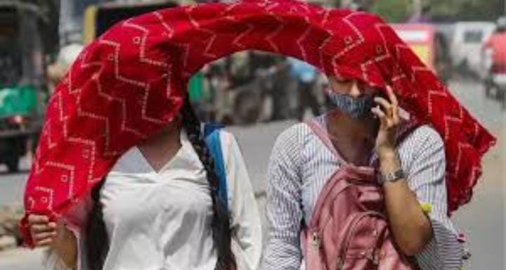 Weather Alert: मार्च में ही झारखंड में गर्मी के तेवर तल्ख,पारा चढ़ने के साथ बढ़ा हीट वेब का खतरा