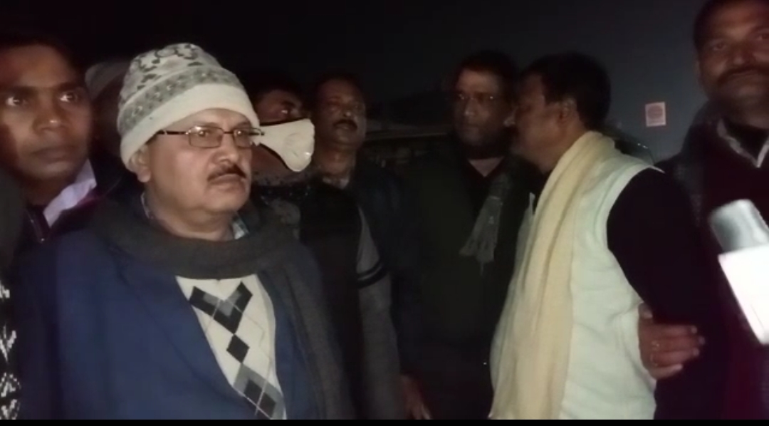 बिहार: बेतिया नगर थाना के जामदार रिश्वत लेते गिरफ्तार, 1 लाख ले रहे थे घूस  