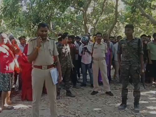 Bihar News: मुजफ्फरपुर में एक ही फंदे से लटका मिला मां-बेटी का शव, हत्या की आशंका, जांच में जुटी पुलिस