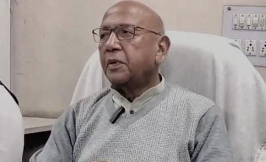 जमशेदपुर: मानगो नगर निगम टैंकर से कर रहा था गंदे पानी की सप्लाई, तो विधायक सरयू राय ने दिया ये निर्देश