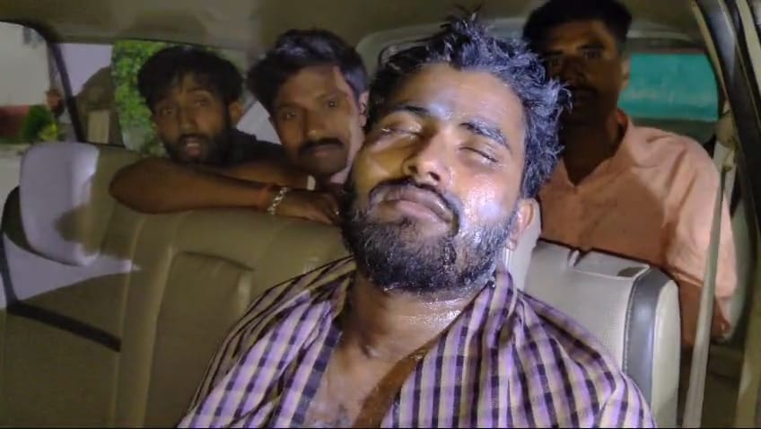 हाय रे जमीन! दो पक्षों में इतना बढ़ा विवाद कि कर दिया एसिड अटैक, कई झुलसे एक की हालत नाजुक, पढ़ें हैरान करनेवाला मामला