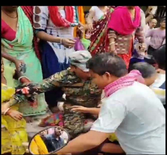 मंईयां  सम्मान योजना: धनबाद में शनिवार को महिलाओं का टूटा धैर्य तो क्या हुआ, पढ़िए विस्तार से