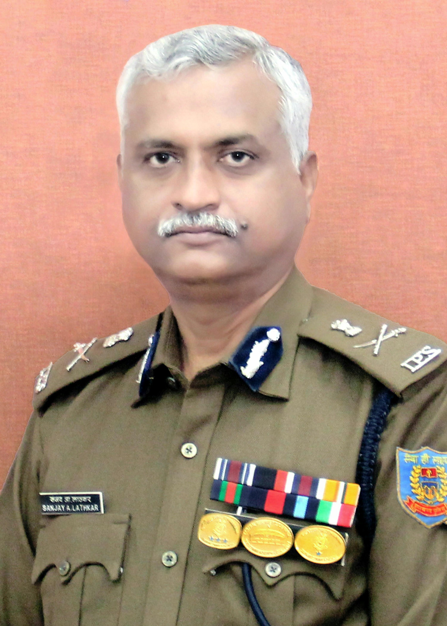 राज्य के अपर पुलिस महानिदेशक संजय लाठकर विशिष्ट सेवा के लिए राष्ट्रपति पुलिस पदक से होंगे सम्मानित, जानिए कौन हैं संजय लाठकर