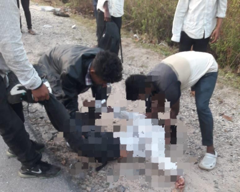 रांची-टाटा रोड पर भीषण सड़क दुर्घटना, एक की मौत, एक गंभीर रूप से घायल