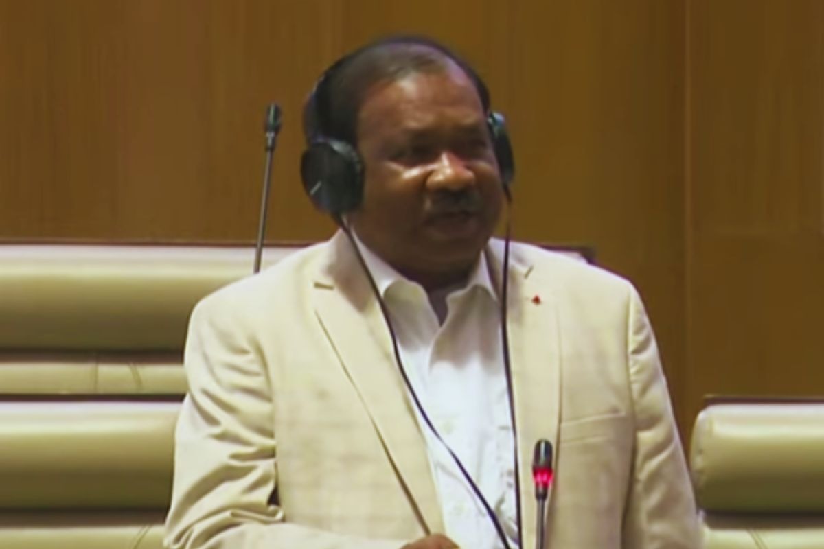 झारखंड में स्कूलों ने मनमानी की तो लग सकता है 2.50 का जुर्माना, पढ़िए विधानसभा में और क्या हुआ