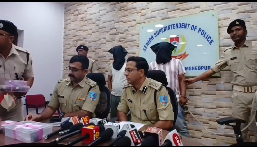 जमशेदपुर पुलिस के हाथ लगी बड़ी सफलता, घटना को अंजाम देने से पहले ही अपराधियों को किया गिरफ्तार