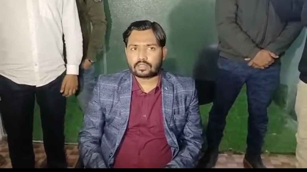 पटना के खान सर समेत कई कोचिंग संस्थानों पर केस दर्ज , छात्रों को भड़काने का आरोप