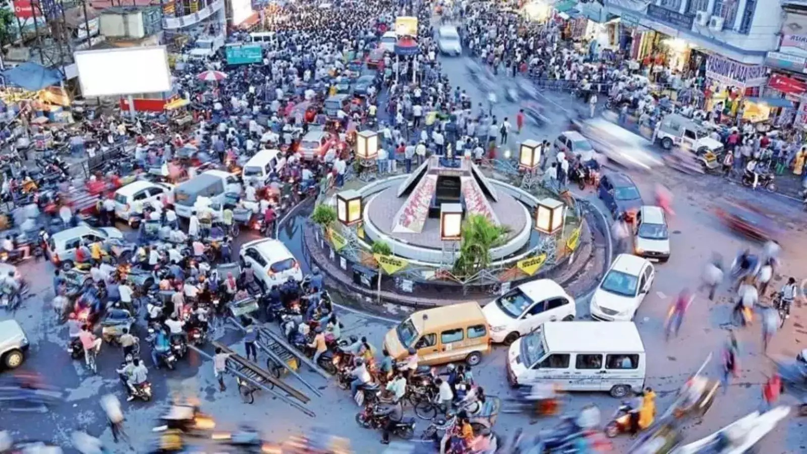 ट्रैफिक अपडेट: घर से निकलने से पहले जरूर चेक कर लें रांची ट्रैफिक रूटस, रामनवमी को लेकर तीन दिनों तक इन रास्तों पर रहेगी वाहनों की नो एंट्री