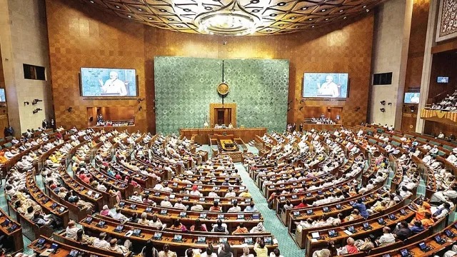 वक्फ बिल पर राष्ट्रपति की मुहर: इधर नोटिफिकेशन जारी करने की तैयारी में केंद्र सरकार, उधर मुस्लिम संगठन पहुंचे सुप्रीम कोर्ट