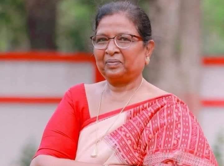 ये क्या! बिहार में मंत्री भी सुरक्षित नहीं, पलक झपकते ही नीतीश सरकार की इस मंत्री का चोरों ने उड़ा लिए मोबाइल और पर्स