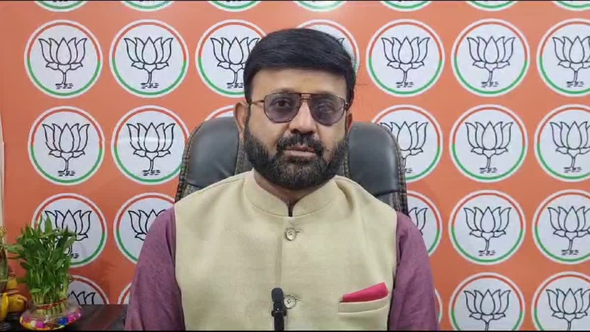 पार्टी अधिवेशन में संविधान संशोधन पर बीजेपी ने झामुमो को घेरा, कहा-एक व्यक्ति, एक पद के सिद्धांत को लागू करे JMM 