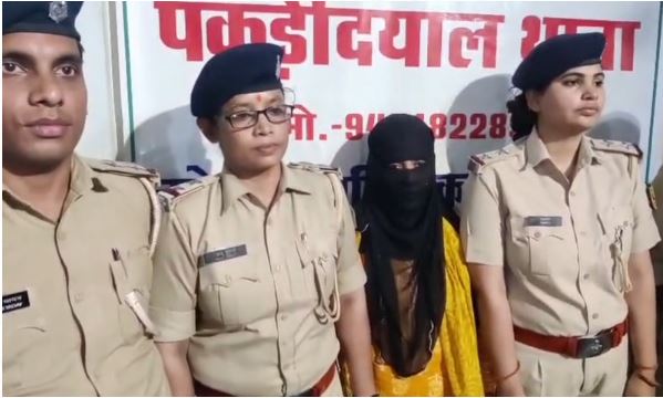 ‘पुलिस मामू नहीं अपराधियों की बाप...’ फिल्मी तरीके से चोरी कर पुलिस को चुनौती देने वाली चोरनी गिरफ्तार  